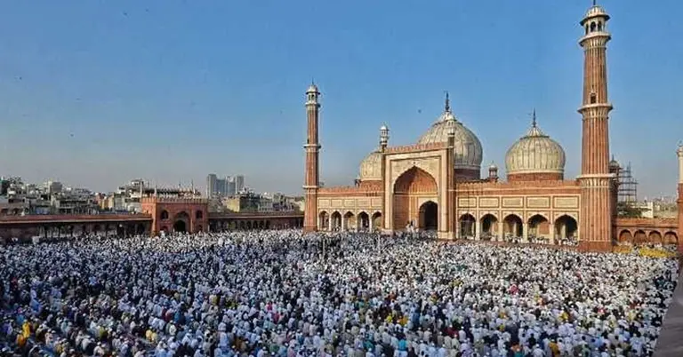 ঈদের নামাজের ছবি